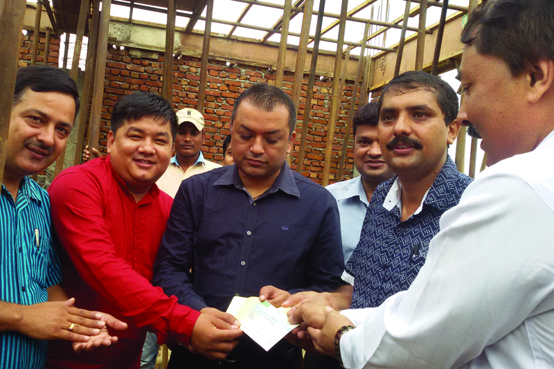 पत्रकार व्यावसायिक बन्नुपर्दछ : मन्त्री थापा